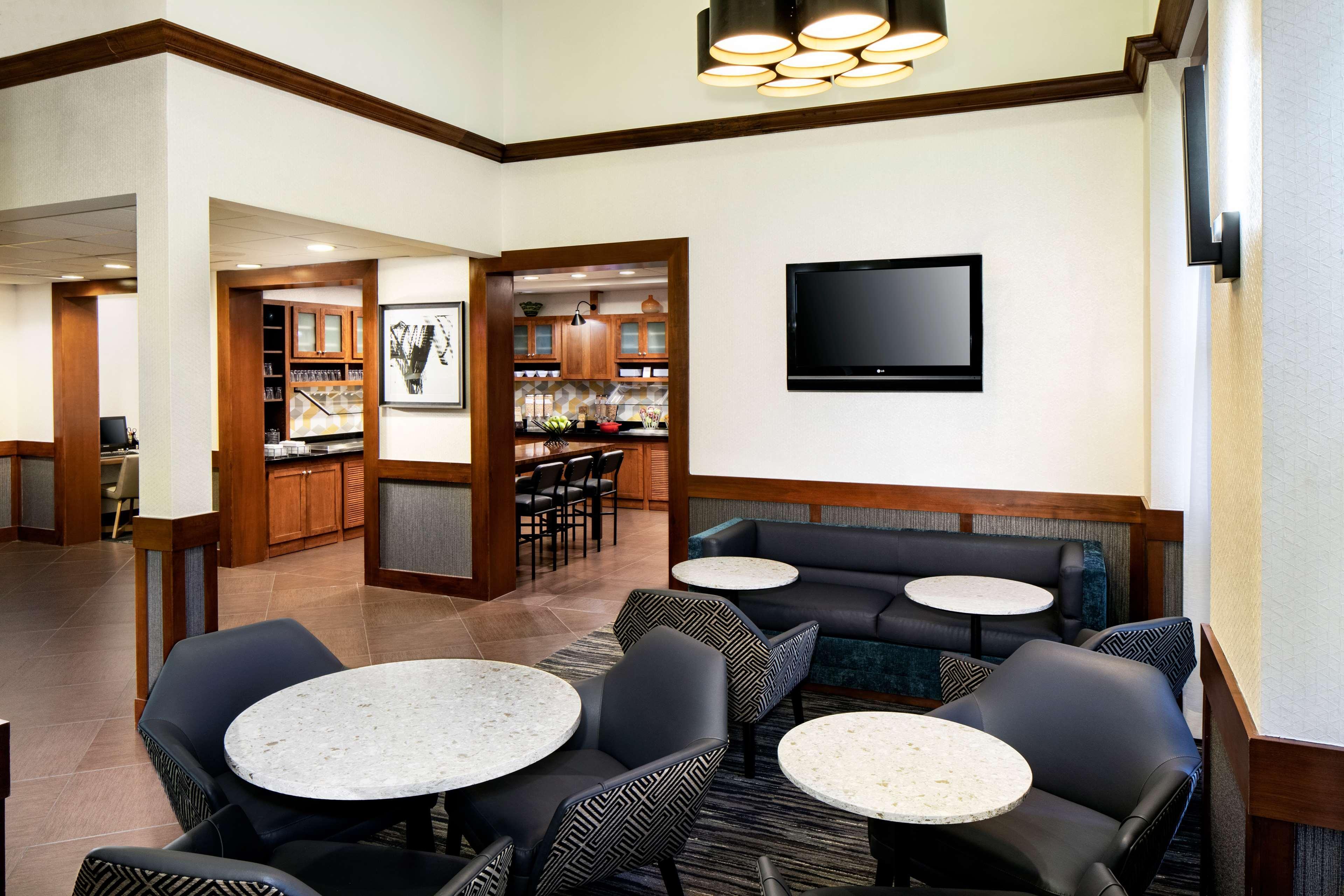 Hotel Hyatt Place Atlanta North Point Mall