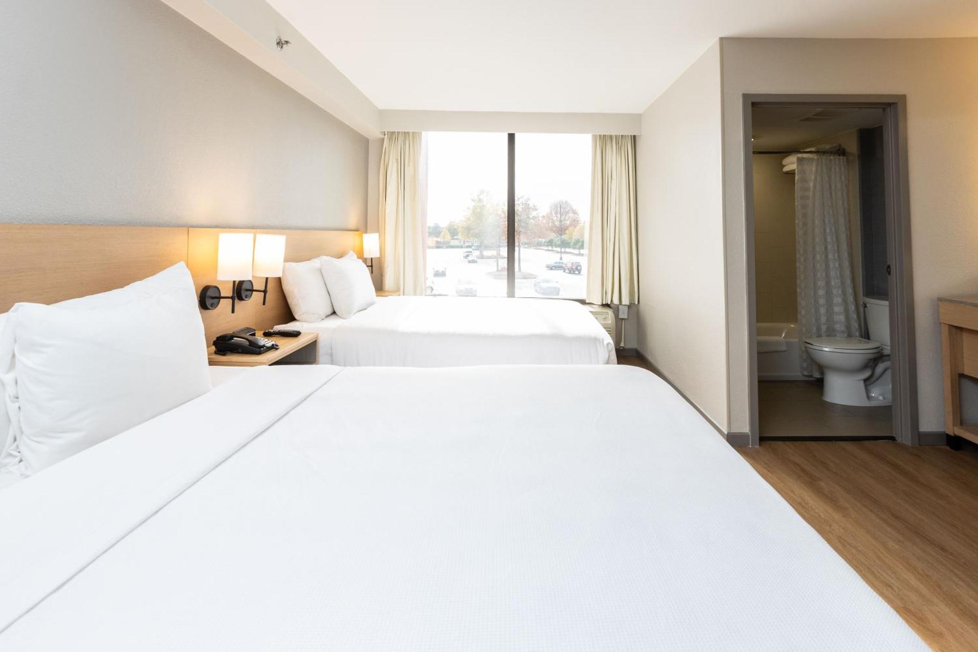 Hyatt Place Atlanta North Point Mall