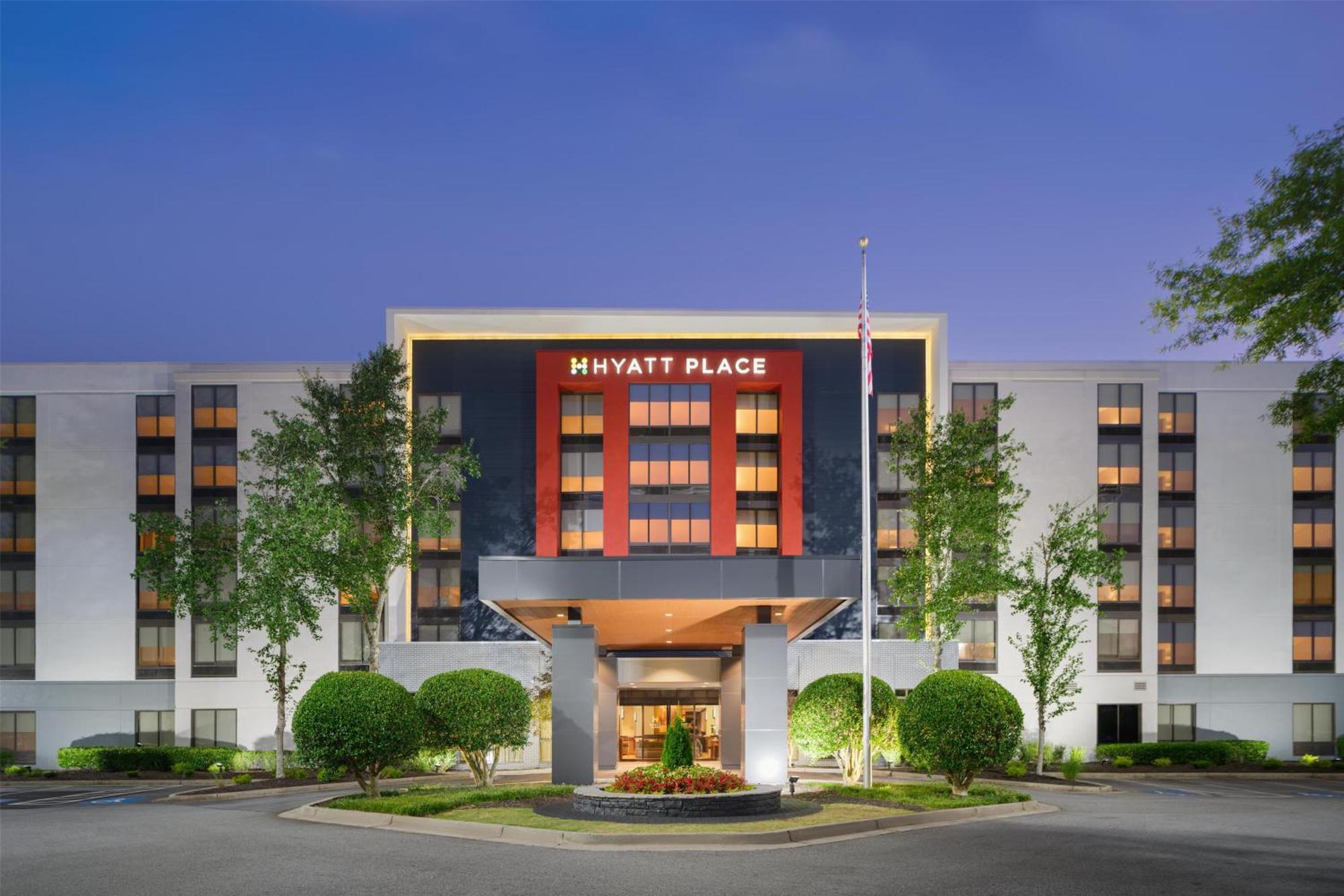Hotel Hyatt Place Atlanta North Point Mall 3*