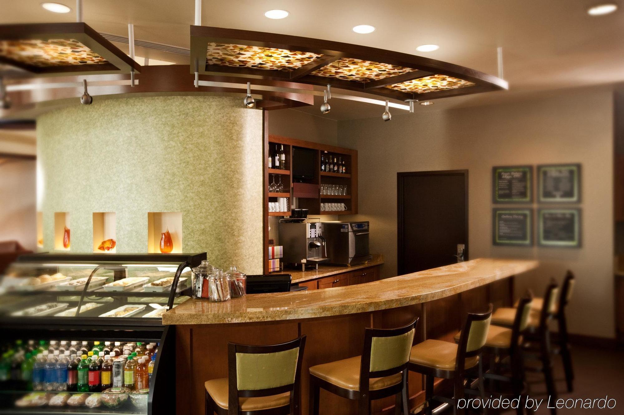 Hyatt Place Atlanta North Point Mall Hotel 3*