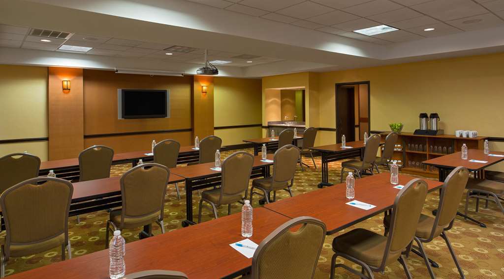 Hyatt Place Atlanta North Point Mall